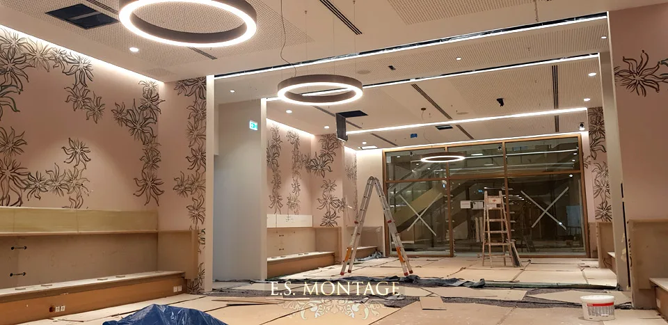 Innenausbau im Kongresshotel am Flughafen Stuttgart